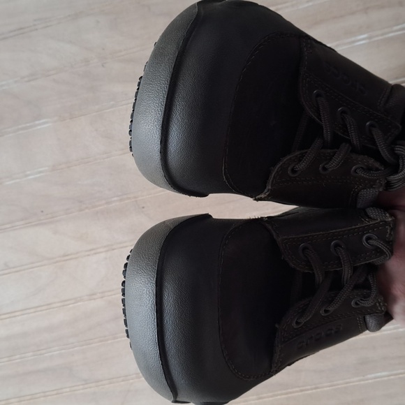 Crocs Velocity CrostrComfort Work Shoes Unisex Sz W7 M5 Lace Up Leather Non Slip - Picture 3 of 10